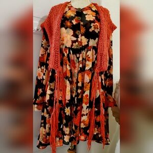 Free People 3 Piece Set Sheer Ruffle Mini Dress, Slip, Chunky Knit Tassle Vest M
